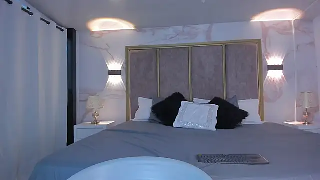 ValeriaOrtega online show from 04-13-26, 11:37