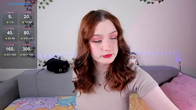 Snapshot of EmmyStar_ chatting on 02-24-25, 05:09 EmmyStar online show from 02-24-25, 05:09