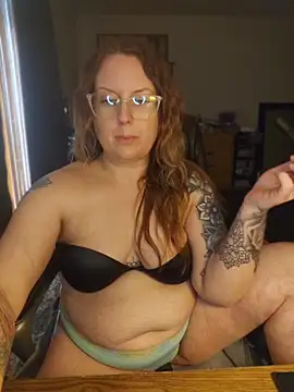 TattedMamaXOXO online show from 05-13-26, 05:32