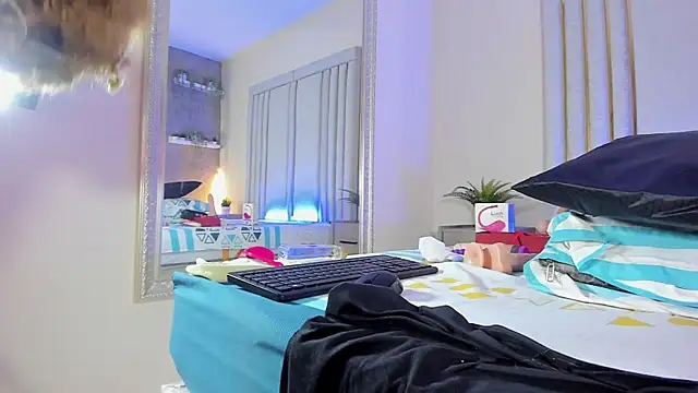 Liincostelloo online show from 02-26-25, 01:53