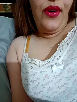 Snapshot of Ayochaa chatting on 02-04-25, 05:45 Ayochaa online show from 02-04-25, 05:45