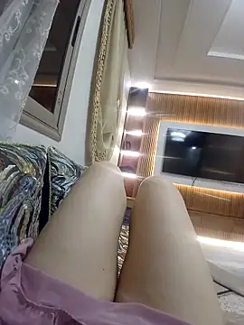 Ayochaa online show from 10-30-25, 07:25