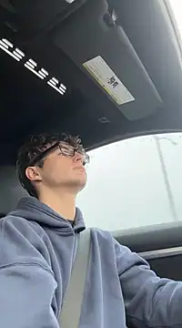 Snapshot of ryan_28747 chatting on 02-12-25, 07:02 ryan 28747 online show from 02-12-25, 07:02