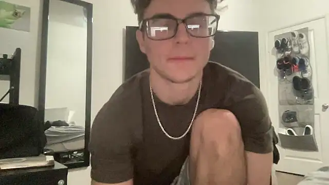 Snapshot of ryan_28747 chatting on 11-26-25, 07:31 ryan 28747 online show from 11-26-25, 07:31