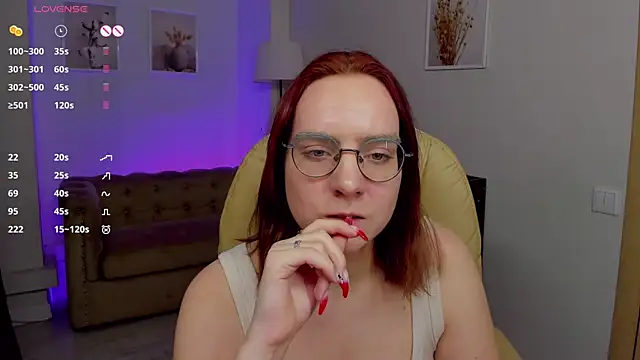  candy  sweet   online show from 02-01-25, 03:39