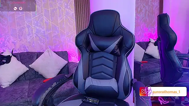 Aurora thomas  1 online show from 02-03-26, 10:59