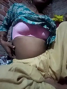 Snapshot of Sexy_Tanya69 chatting on 10-07-25, 11:51 Sexy Tanya69 online show from 10-07-25, 11:51