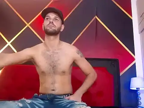 Cristian white online show from 02-09-25, 07:19