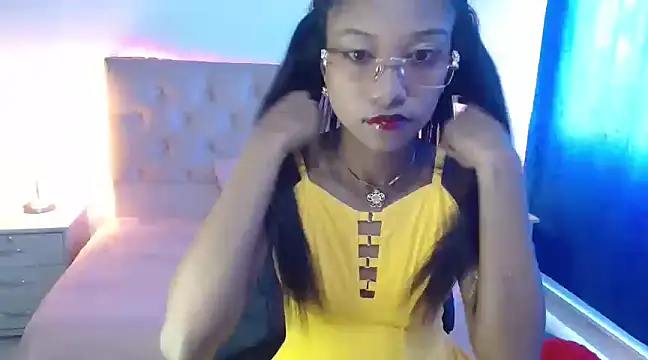LITTLEDOLLHOT online show from 01-31-25, 06:03