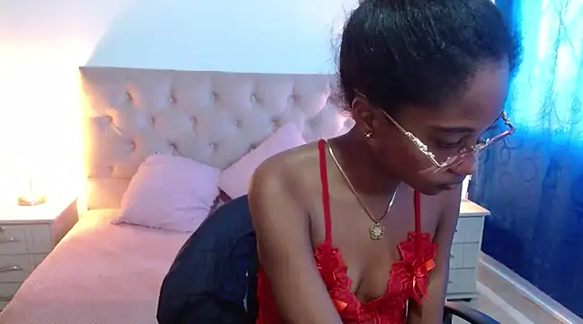 LITTLEDOLLHOT online show from 02-04-25, 02:10