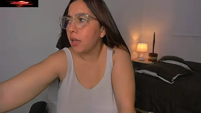 brithany olson25 online show from 01-29-25, 05:40