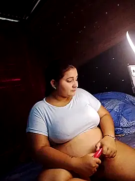 Snapshot of Lily_Sweet24 chatting on 02-05-26, 12:10 Lily Sweet24 online show from 02-05-26, 12:10