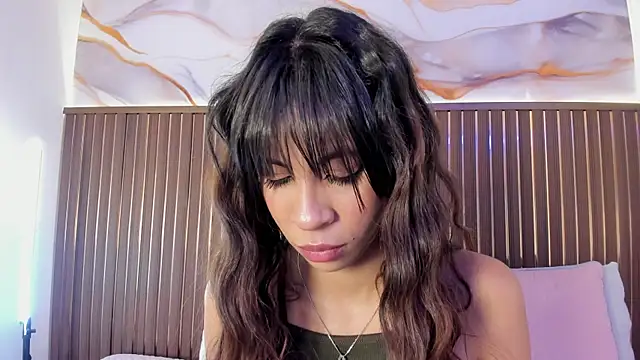 Snapshot of elevensky chatting on 11-25-25, 07:25 elevensky online show from 11-25-25, 07:25