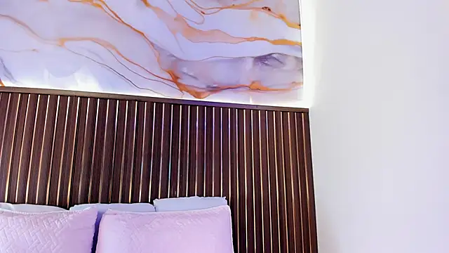 Snapshot of elevensky chatting on 12-02-25, 07:53 elevensky online show from 12-02-25, 07:53