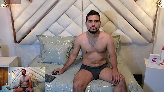 luxurycoupl online show from 02-01-25, 03:30