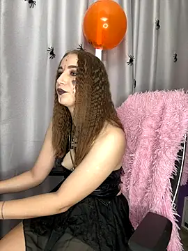 LillyFan-X online show from 10-24-25, 04:42