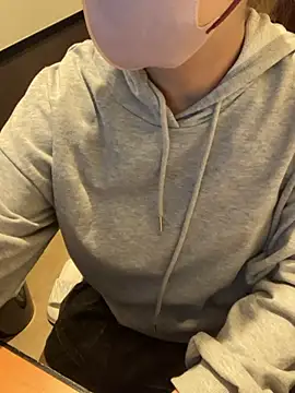 ran xx x online show from 12-04-25, 04:16