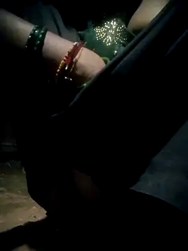 Bhuvi Bedi online show from 09-20-25, 11:28