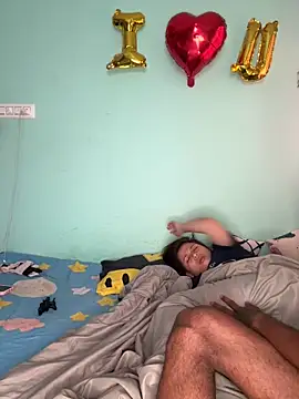 Hotcouples14 online show from 03-04-25, 06:37