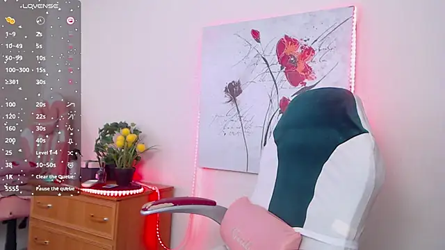 MarthaSimons online show from 07-08-26, 04:17