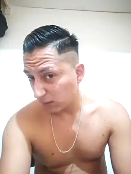 Snapshot of LuisMex1998 chatting on 09-14-25, 08:52 LuisMex1998 online show from 09-14-25, 08:52