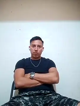 Snapshot of LuisMex1998 chatting on 09-15-25, 09:20 LuisMex1998 online show from 09-15-25, 09:20