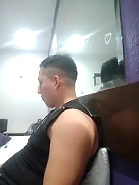 LuisMex1998 online show from 11-02-25, 09:11