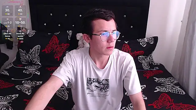 Tina 4 Charlie online show from 03-06-25, 03:02