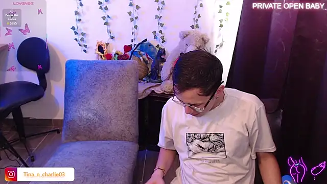 Tina 4 Charlie online show from 11-28-25, 02:31