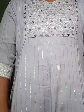 Snapshot of Tamil_Aathira chatting on 01-21-25, 08:52 Tamil Aathira online show from 01-21-25, 08:52