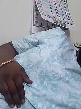 Snapshot of Tamil_Aathira chatting on 02-04-25, 06:04 Tamil Aathira online show from 02-04-25, 06:04