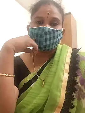 Snapshot of Tamil_Aathira chatting on 02-12-25, 04:44 Tamil Aathira online show from 02-12-25, 04:44