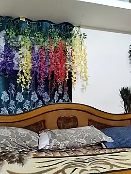 Snapshot of Tamil_Aathira chatting on 09-25-25, 06:00 Tamil Aathira online show from 09-25-25, 06:00