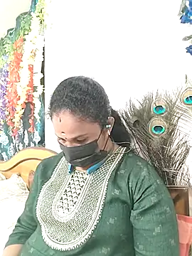 Snapshot of Tamil_Aathira chatting on 10-27-25, 05:06 Tamil Aathira online show from 10-27-25, 05:06