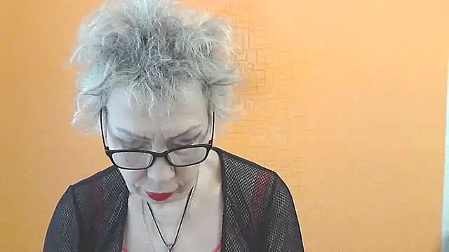 NessyJenixs online show from 02-19-26, 08:32