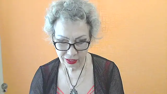 NessyJenixs online show from 04-05-26, 07:16