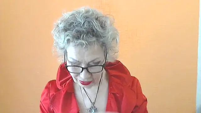 Snapshot of NessyJenixs chatting on 04-25-26, 06:38 NessyJenixs online show from 04-25-26, 06:38