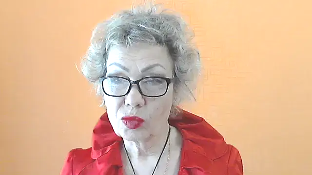 Snapshot of NessyJenixs chatting on 04-29-26, 06:28 NessyJenixs online show from 04-29-26, 06:28