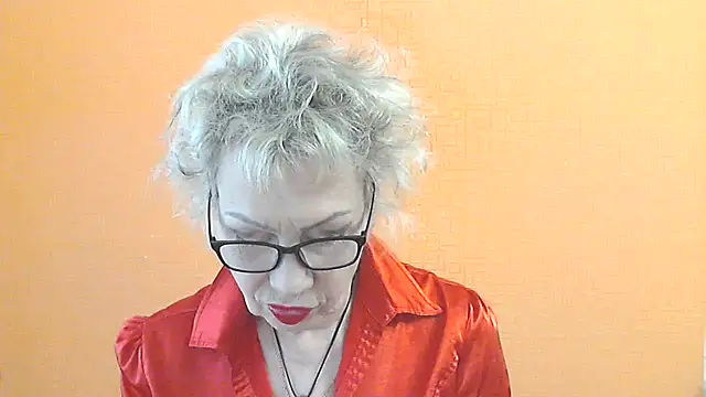 Snapshot of NessyJenixs chatting on 05-17-26, 07:50 NessyJenixs online show from 05-17-26, 07:50