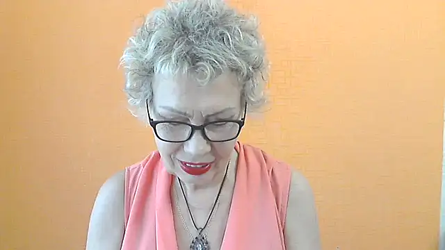 Snapshot of NessyJenixs chatting on 07-01-26, 07:21 NessyJenixs online show from 07-01-26, 07:21