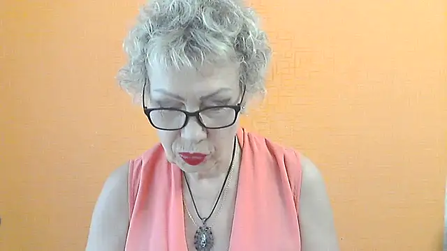 Snapshot of NessyJenixs chatting on 07-04-26, 01:17 NessyJenixs online show from 07-04-26, 01:17