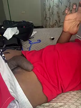 Snapshot of MRGATEZ876 chatting on 01-19-25, 09:13 MRGATEZ876 online show from 01-19-25, 09:13