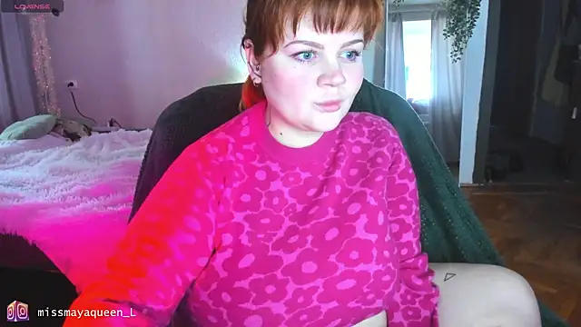 Snapshot of missmayaqueen chatting on 06-08-26, 12:27 missmayaqueen online show from 06-08-26, 12:27