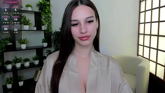 KristineBeauty online show from 10-13-25, 08:14