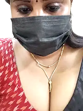 Queenflowerr online show from 02-06-25, 05:25