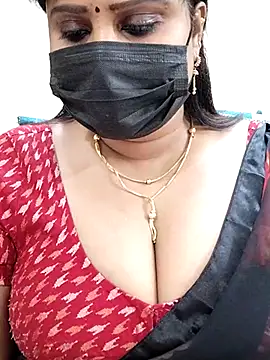 Queenflowerr online show from 03-04-25, 03:37