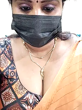 Queenflowerr online show from 03-12-25, 04:35