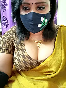 Queenflowerr online show from 11-09-25, 08:56