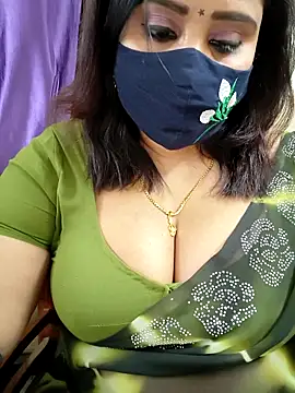 Queenflowerr online show from 03-13-26, 04:57