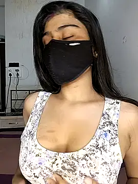 Love-N online show from 12-17-25, 10:27